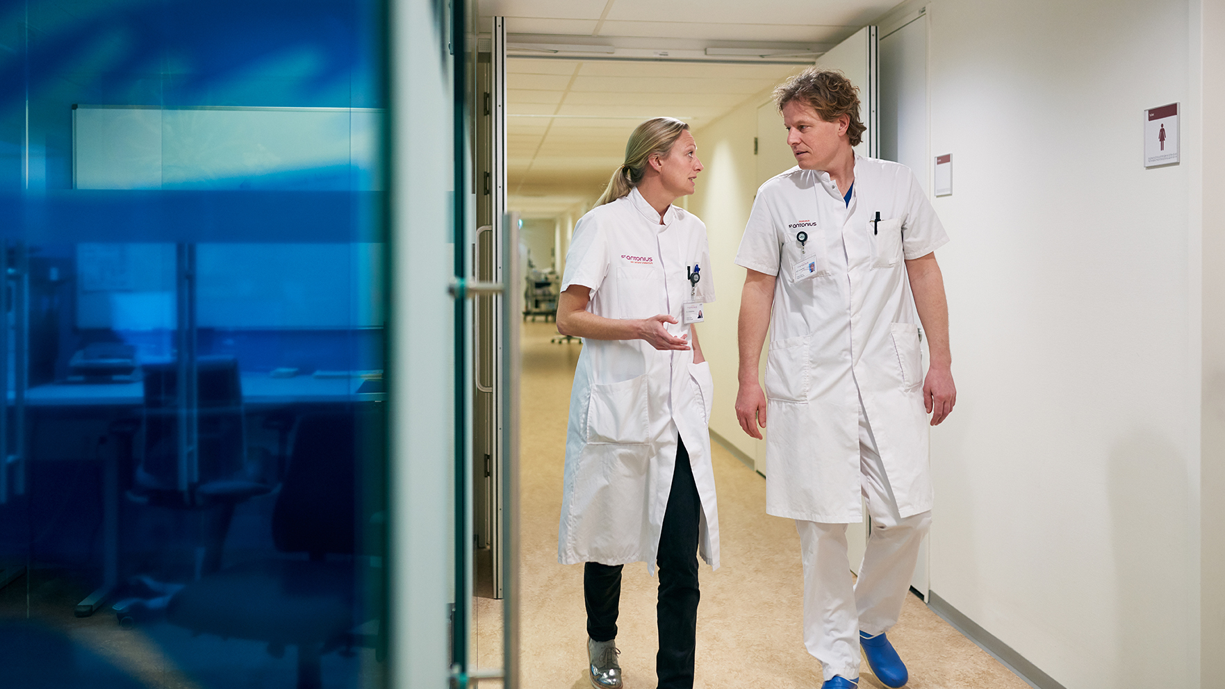 SPMS-deelnemer achter laptop MijnSPMS